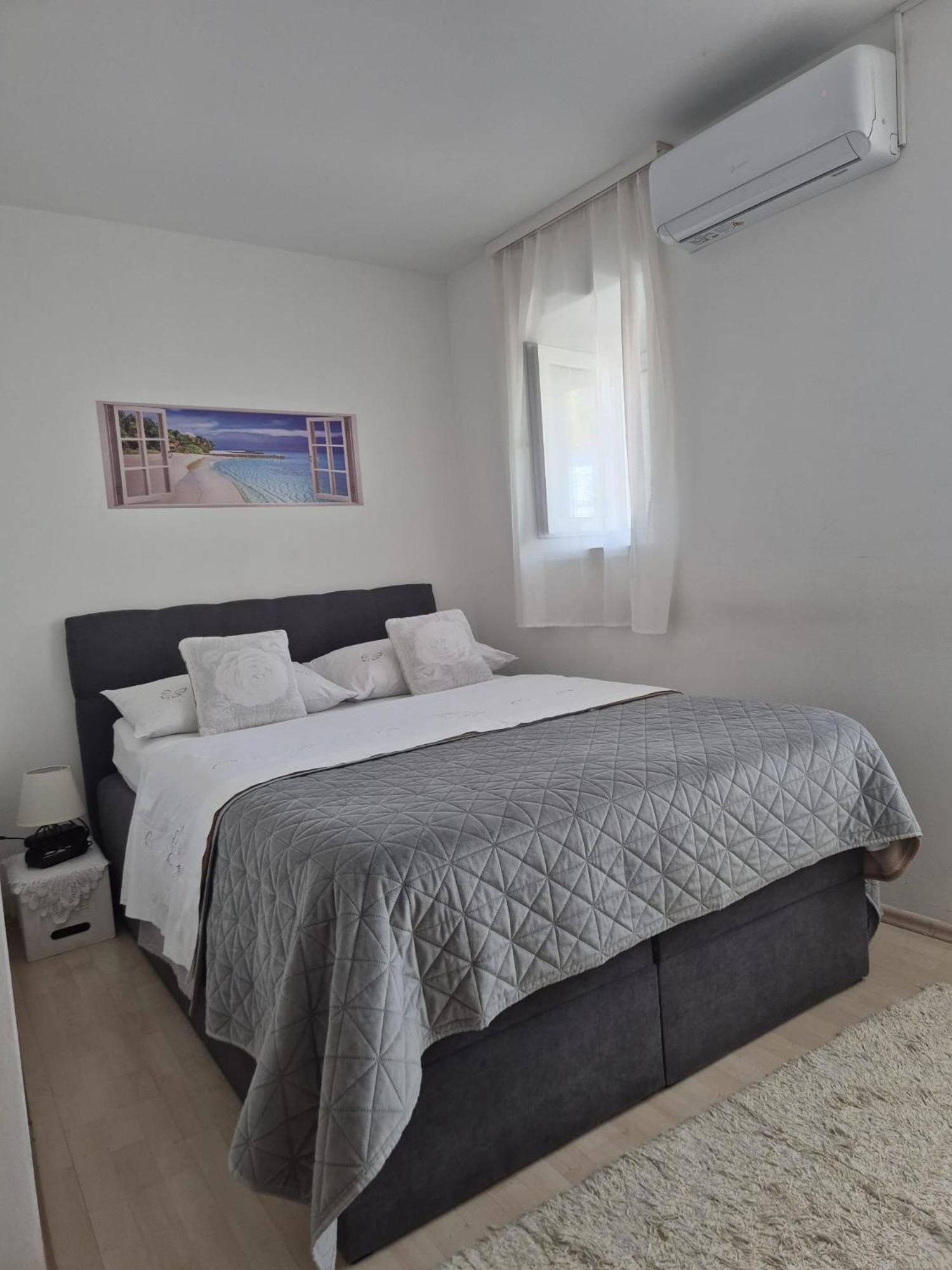 Room Near The Center 스플리트 외부 사진