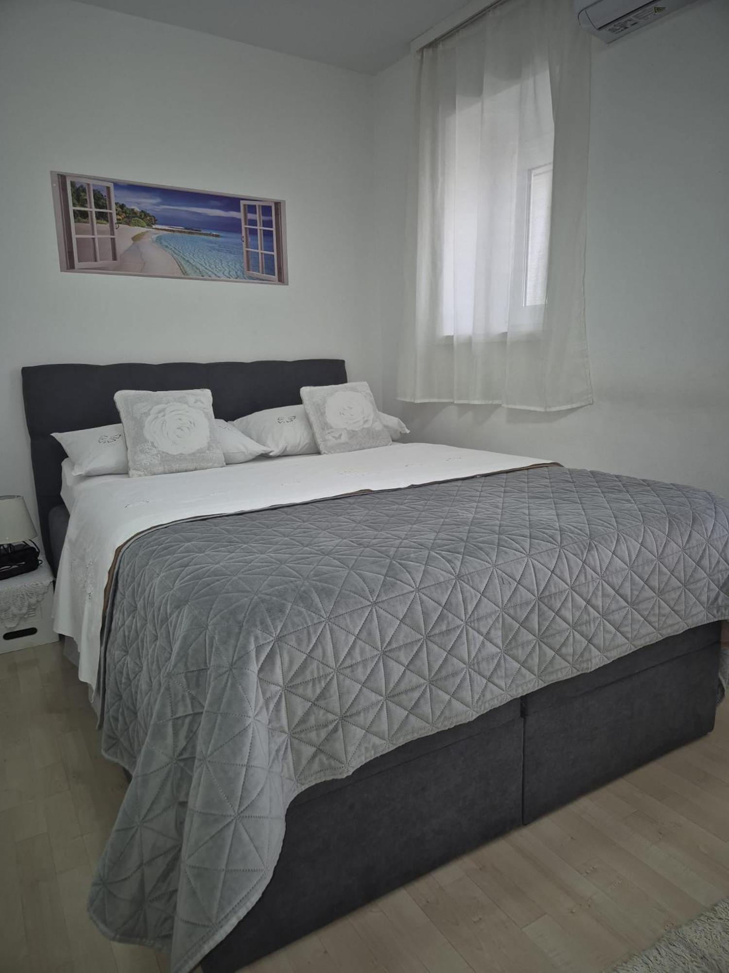 Room Near The Center 스플리트 외부 사진
