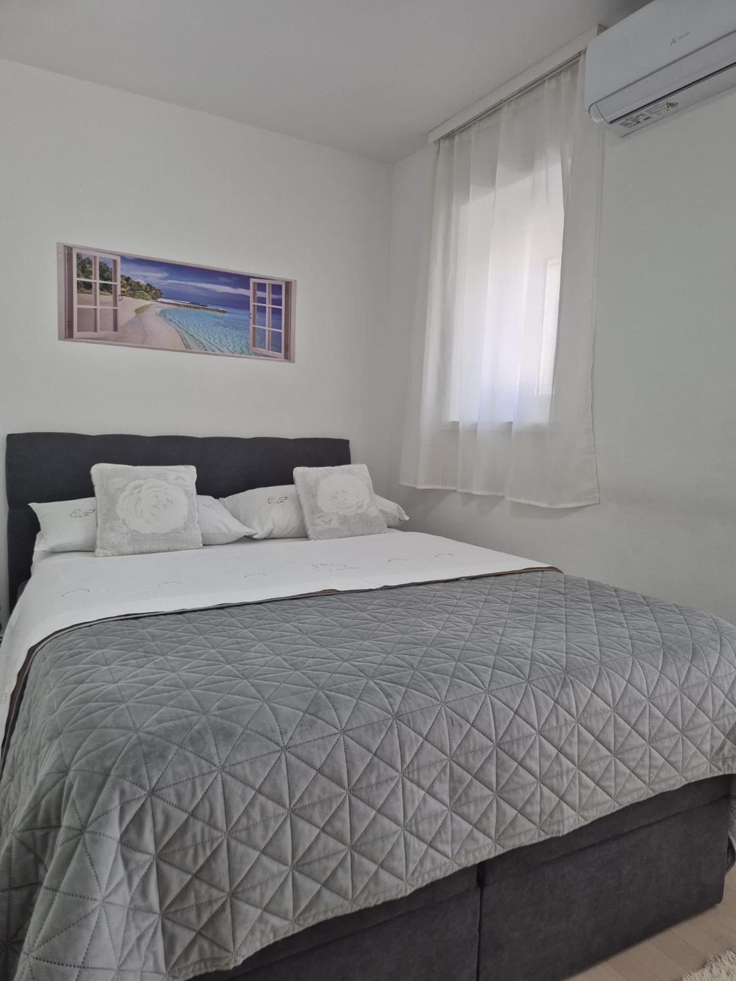 Room Near The Center 스플리트 외부 사진