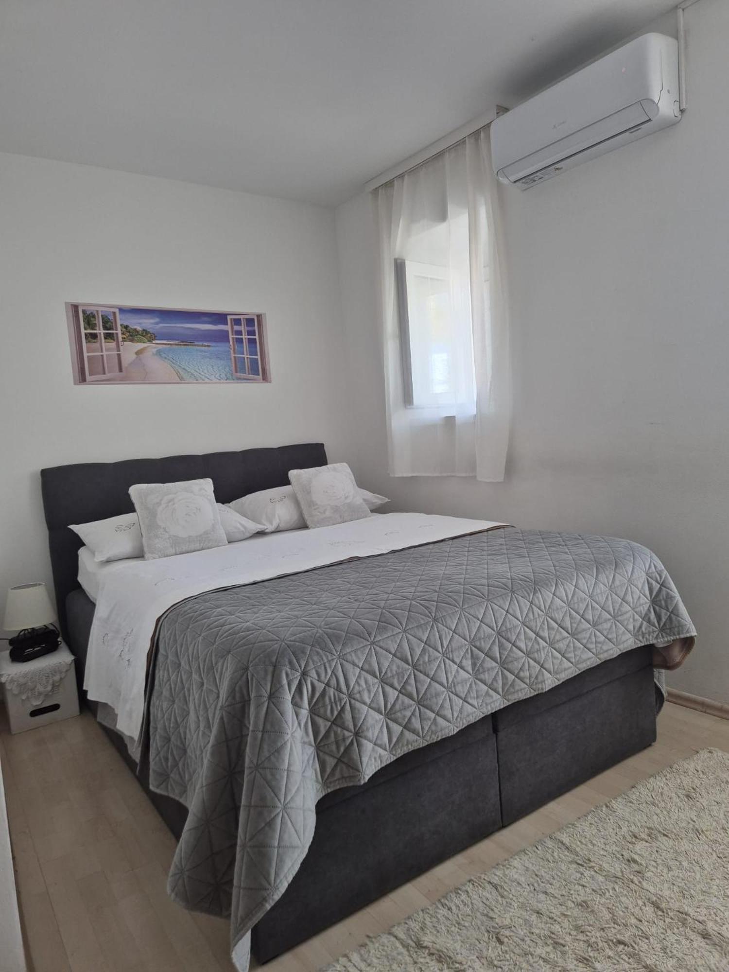 Room Near The Center 스플리트 외부 사진