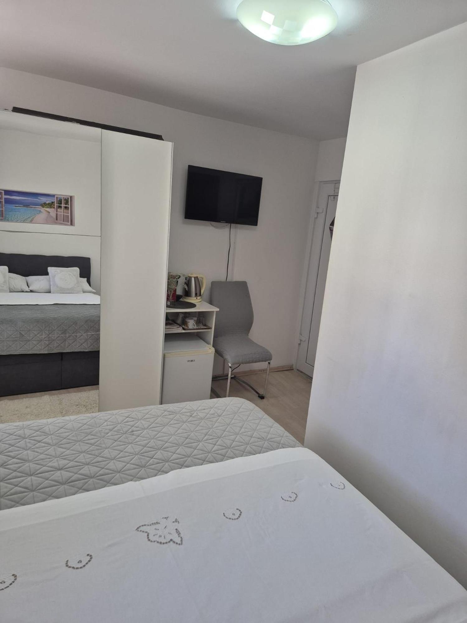 Room Near The Center 스플리트 외부 사진